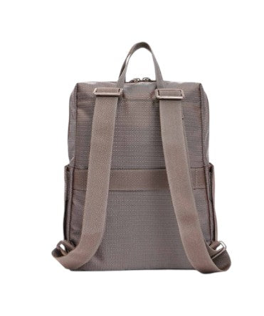 Mandarina_Duck_Zaino_13"_MD20_New_Collection_Pelletteria_Falchini_Siena_Taupe_Posteriore