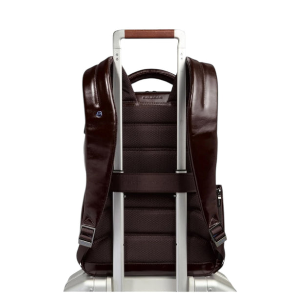 Piquadro_Zaino_Blue_Square_Fast_Check_14_Marrone_Aggancio_Trolley_Piquadro_Siena