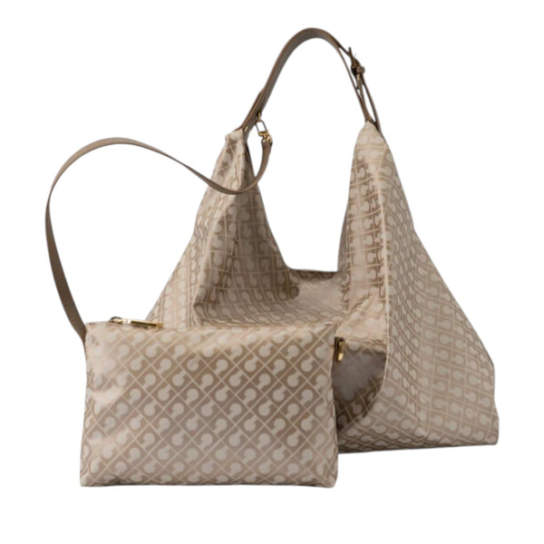 gherardini_amazzonia_large_borsa_spalla_softy_tessuto_leggero_hobo_monogram_2026_falchini_siena_creta_pochette