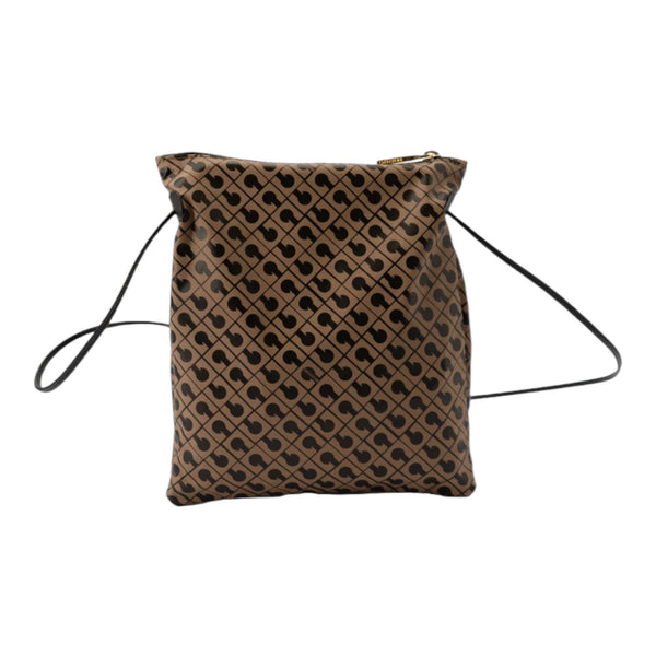 gherardini_tracollina_flat_softy_pochette_piatta_crossbody_leggera_2026_falchini_siena_toffee_posteriore