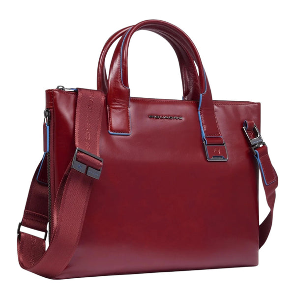 piquadro_blue_square_cartella_14_iconic_blue_rim_corporate_core_business_luxury_leather_2026_falchini_siena_rosso_laterale