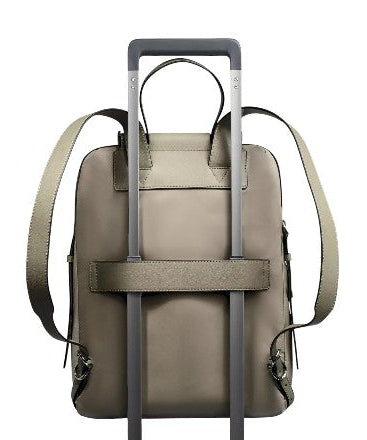 piquadro_circle_lyra_zaino_tessuto_e_pelle_porta_pc_14_lady_business_luxury_backpack_elegant_office_style_2026_falchini_siena_beige_trolley