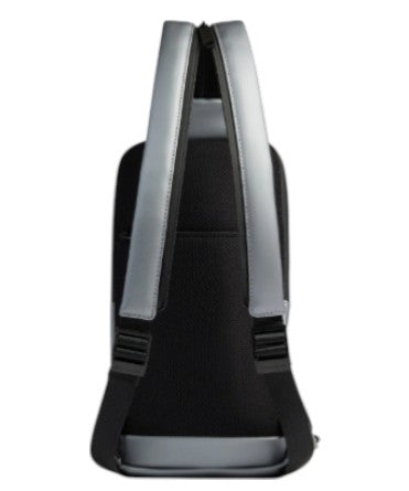 piquadro_corner20_monospalla_sling_bag_pelle_tech_urban_style_2026_falchini_siena_argento_zaino