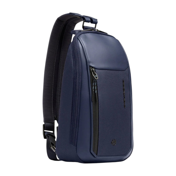 piquadro_lyss_monospalla_zaino_techwear_aesthetic_urban_sling_bag_smart_commuting_2026_falchini_siena_blu_laterale