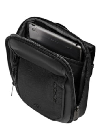 piquadro_lyss_small_borsetto_tracolla_pelle_crossbody_bag_urban_luxury_2026_falchini_siena_nero_interno