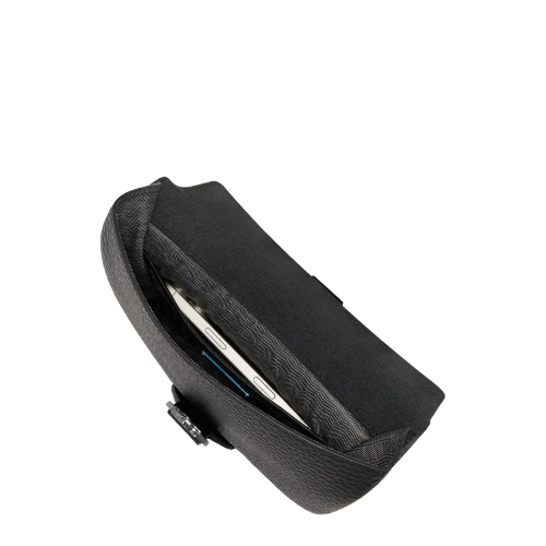 piquadro_pochette_materia_uomo_pelle_finitura_brunita_falchini_siena_nero_intero